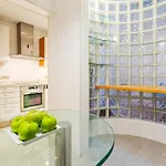 Quiet, Vibrant 2 Bedroom In Pedestrian Eixample *