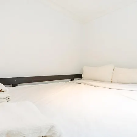 아파트 Quiet, Vibrant 2 Bedroom In Pedestrian Eixample 바르셀로나