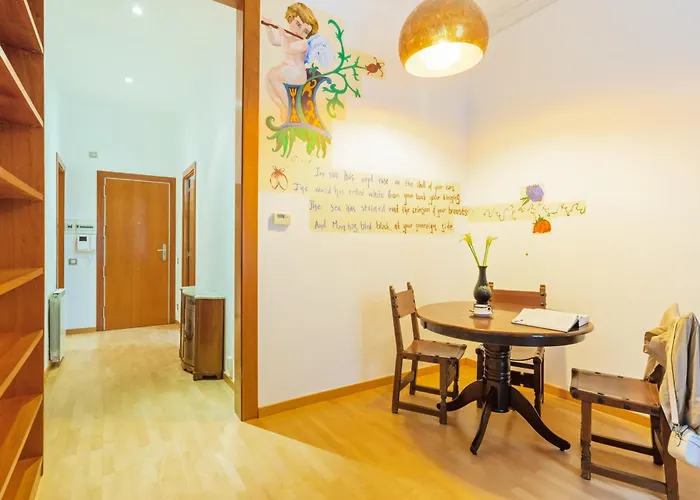 Apartamento Quiet, Vibrant 2 Bedroom In Pedestrian Eixample Barcelona